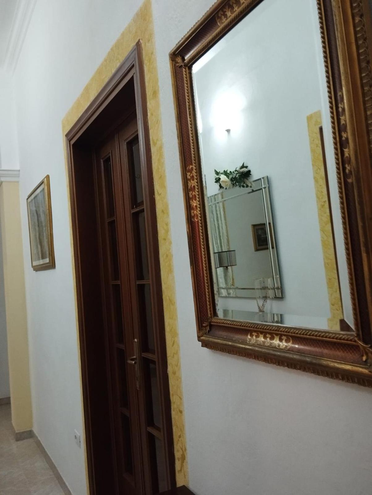 The Family House Hotel Livorno Exterior photo