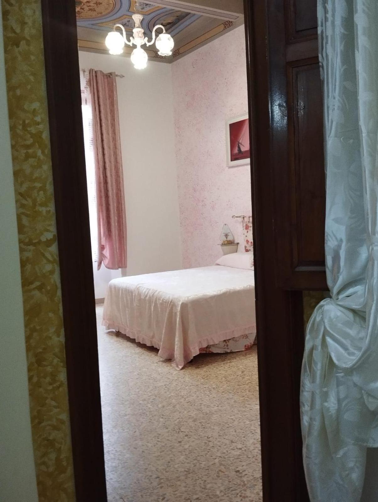 The Family House Hotel Livorno Exterior photo